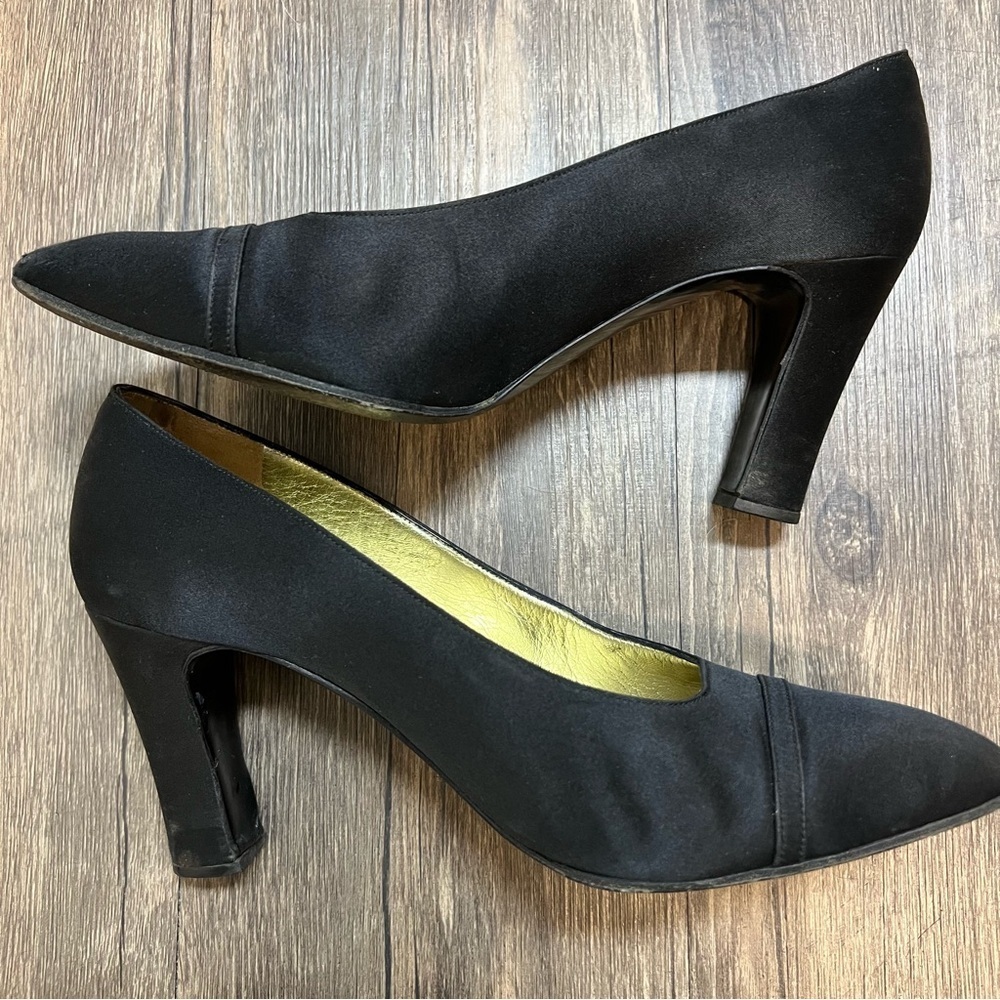 CHANEL Vintage Cap Toe Pumps Block Heels Black Suede Slip On Shoes Size 8.5 - Picture 8 of 15